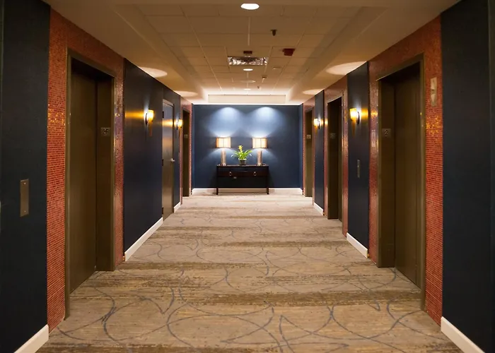 Hotel Crowne Plaza Msp Airport - Mall Of America By Ihg 4*