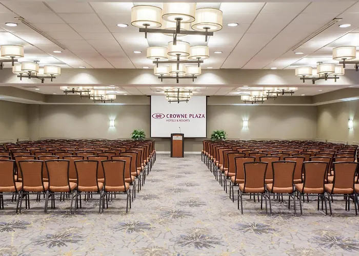 Crowne Plaza Msp Airport - Mall Of America By Ihg 4*